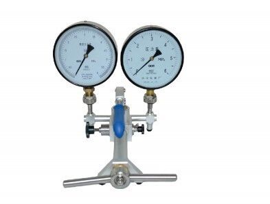 2.7kg HS703 Handheld Pneumatische Druckpumpe -0.95-60 bar Reichweite Leichtgewicht Portable