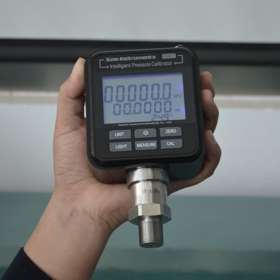 Genauer und einfacher HS602 Intelligenter Druckkalibrator für Anwendungen in Flüssigmedien