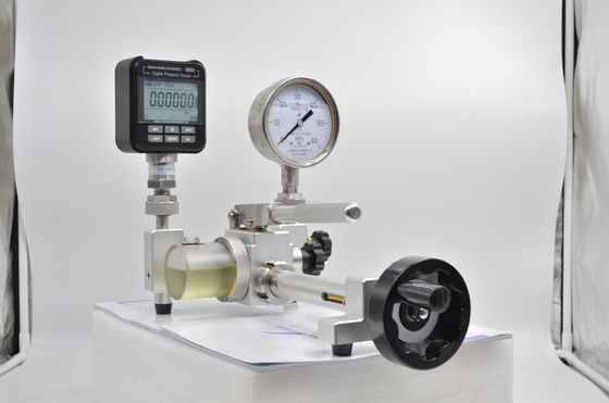 Hydraulischer Öldruckgleicher 0-700 bar Die perfekte Ergänzung zu Ihrer Maschine
